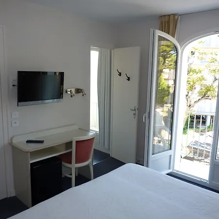 La Concorde Hotel 3*