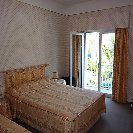 La Concorde Hotel 3*