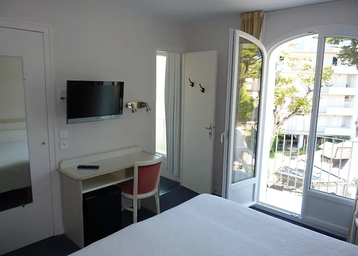 La Concorde Hotel 3*